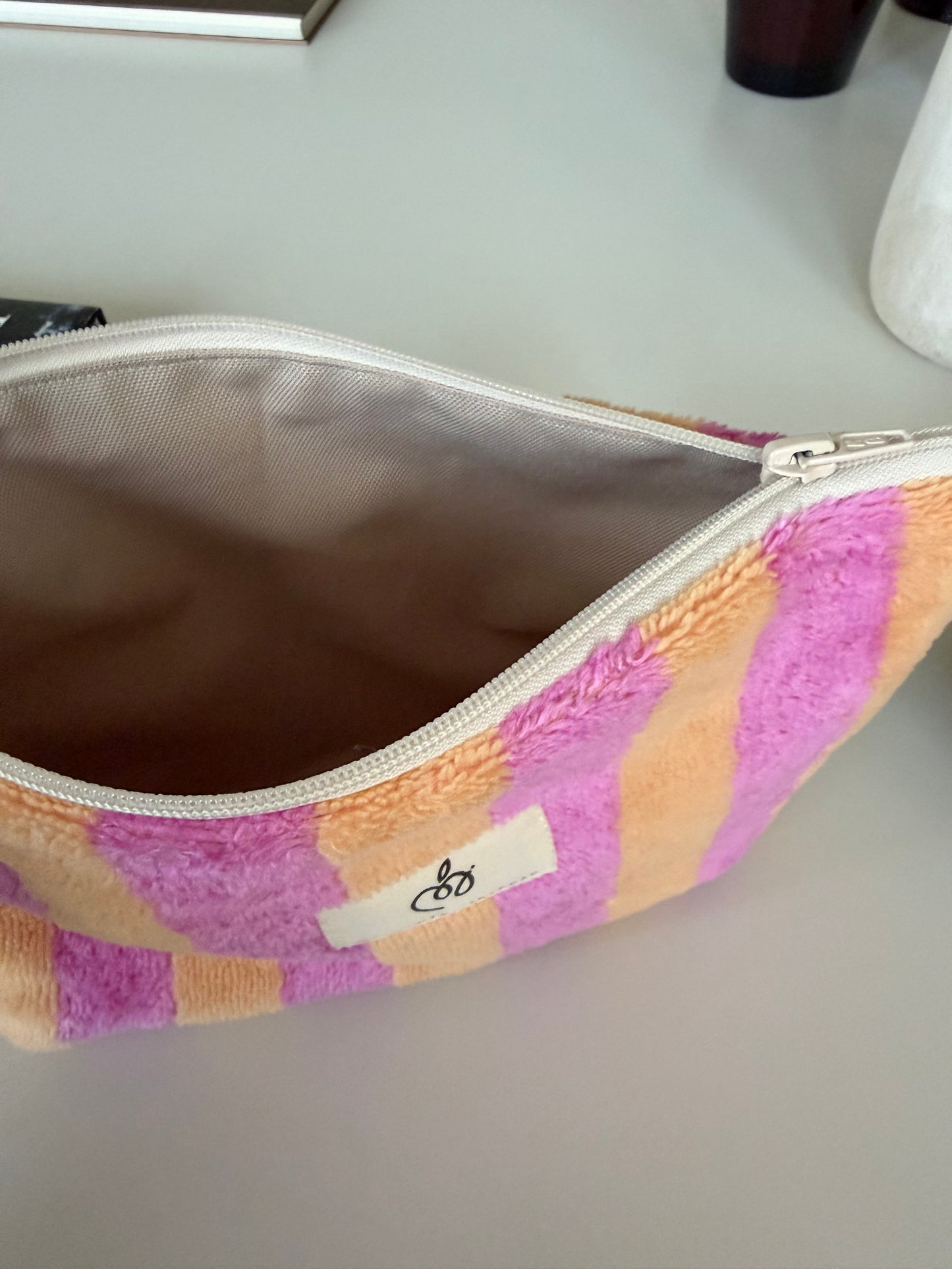 Summer Pouch