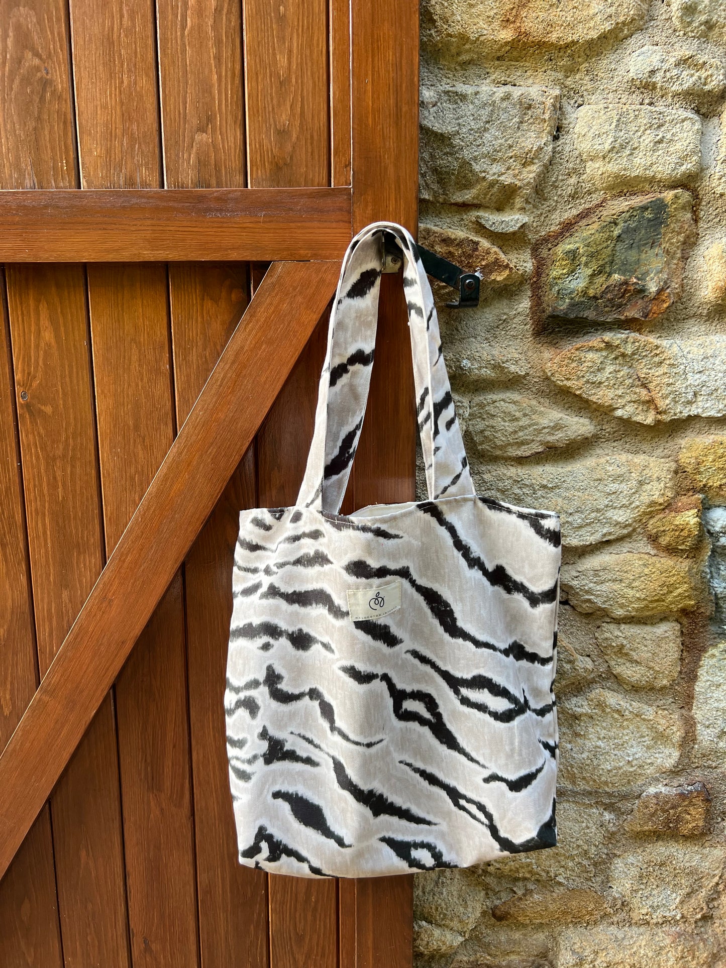 Neceser y bolsa Kenia