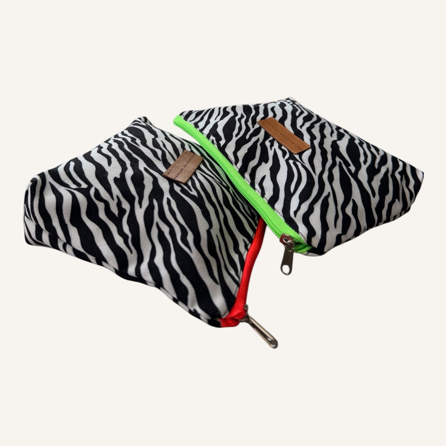 Neceser impermeable · Colección Safari