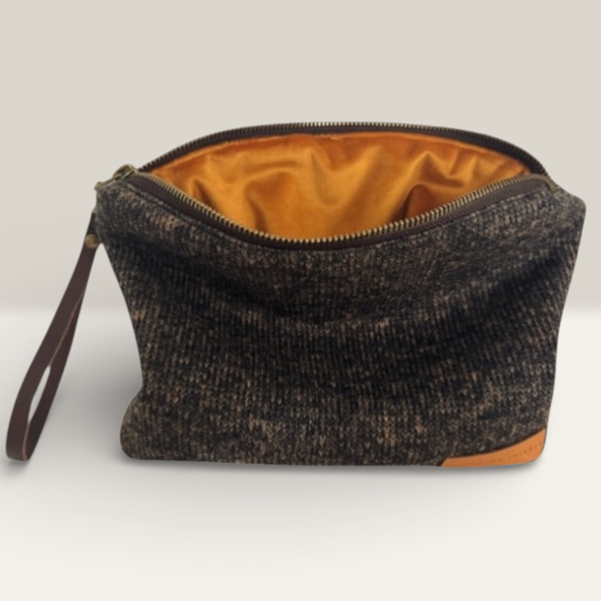 Clutch . Edición Texturas