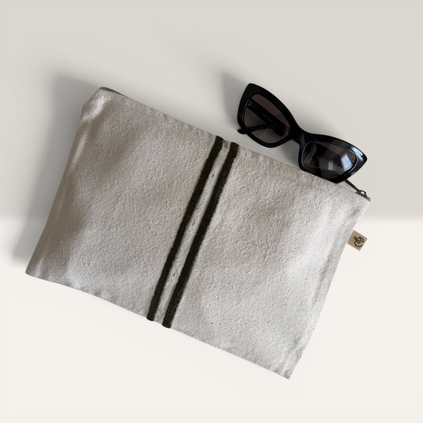 Cartera Shukran